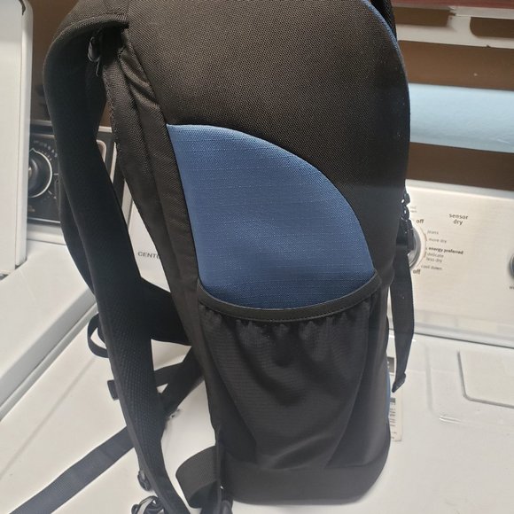 Lowepro Flipside 300 Camera bag - Picture 8 of 10